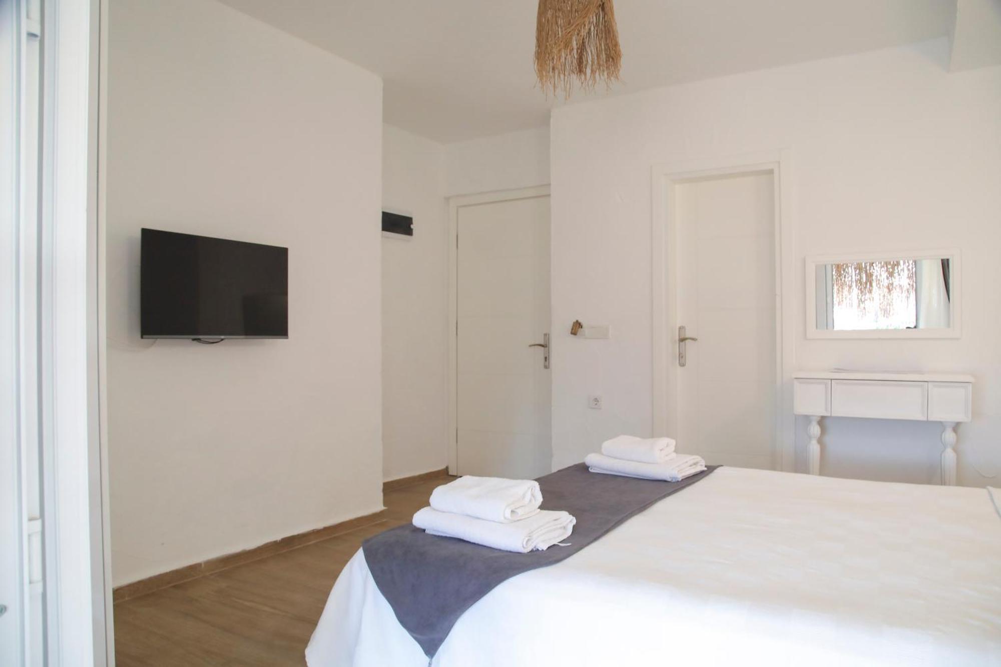 Londia Otel Αλακάτι Εξωτερικό φωτογραφία